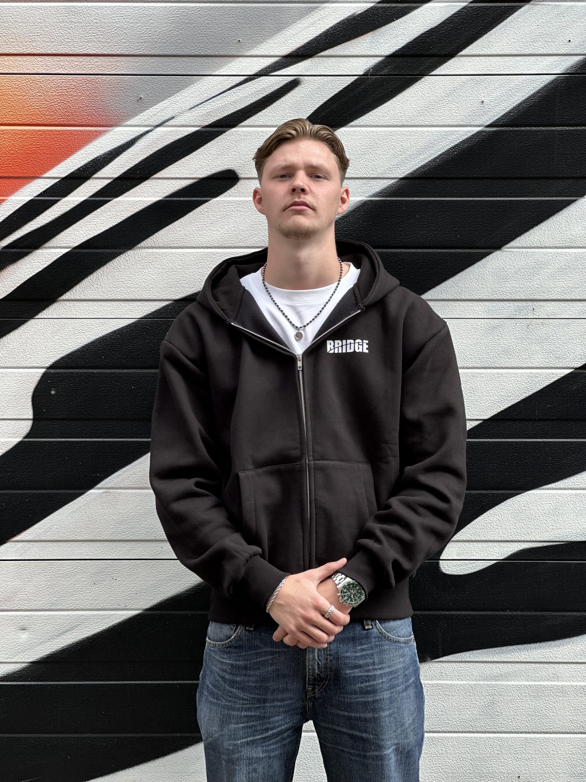 Zoodie van BRIDGE clothing, zwart vest met rits in maat M, L en XL